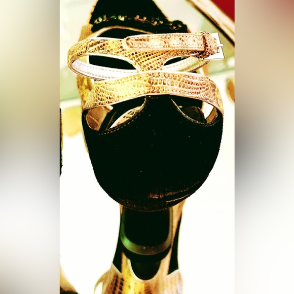 Prada Vintage Snakeskin and Black Suede Platform Sandals with Ankle-Strap - Picture 11 of 11